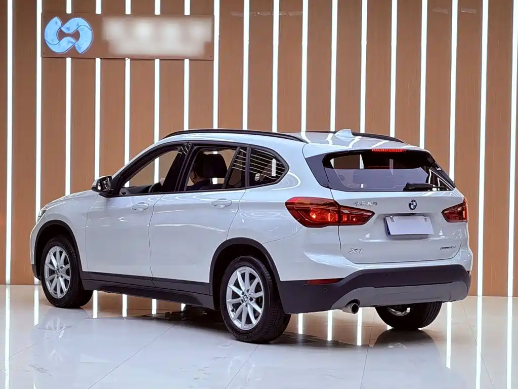 BMW X1 — миниатюра 5