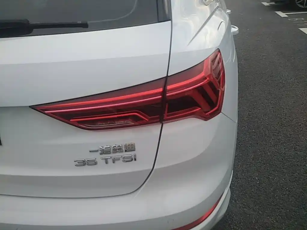 Audi Q3 — миниатюра 8