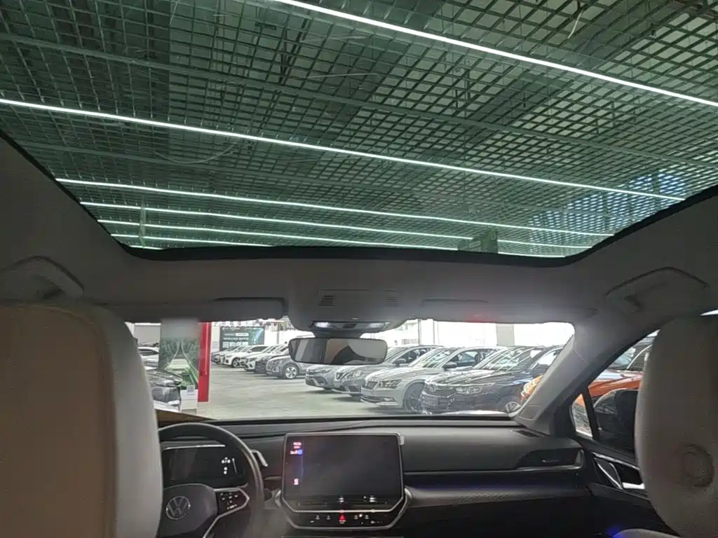 Volkswagen ID.6 X — миниатюра 18