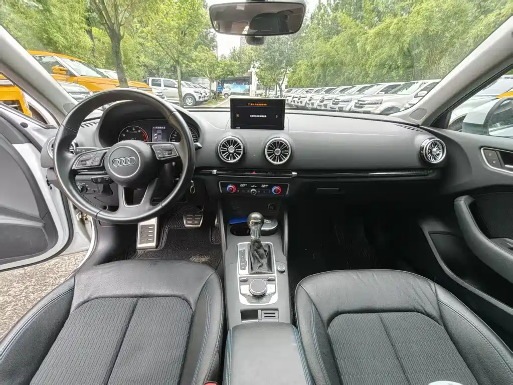 Audi A3 — миниатюра 10