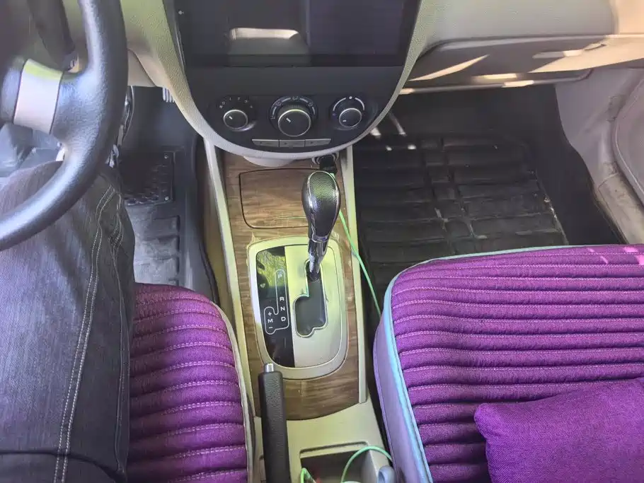 Buick Excelle — миниатюра 16