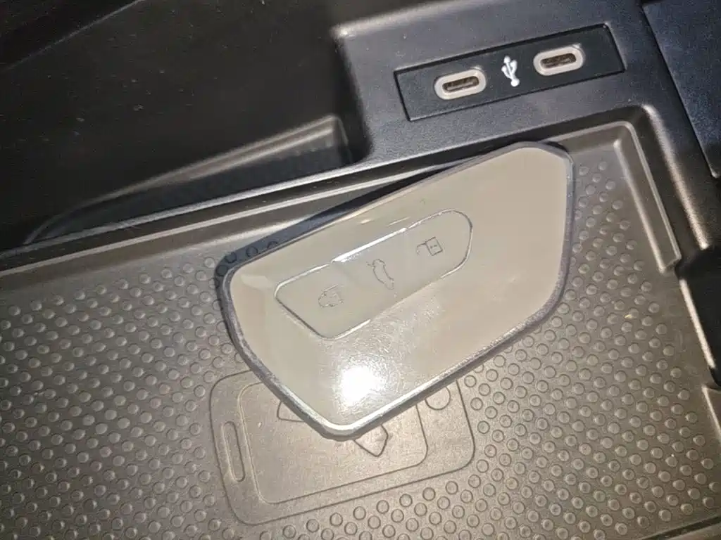 Volkswagen ID.6 X — миниатюра 9