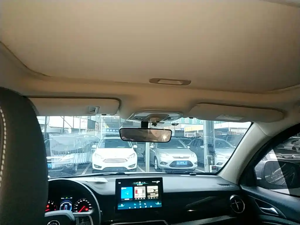 BYD Song — миниатюра 18