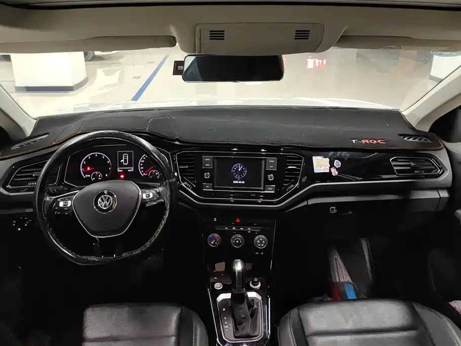 VOLKSWAGEN T ROC EXPLORING SONGS