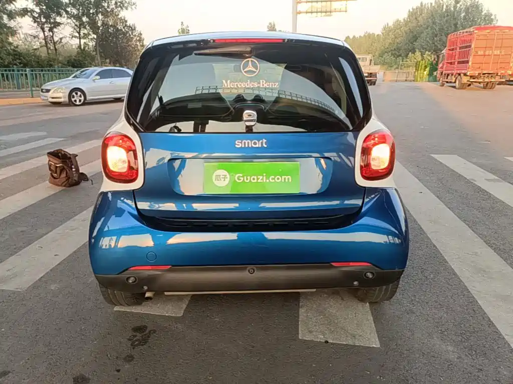smart Smart Fortwo — миниатюра 6