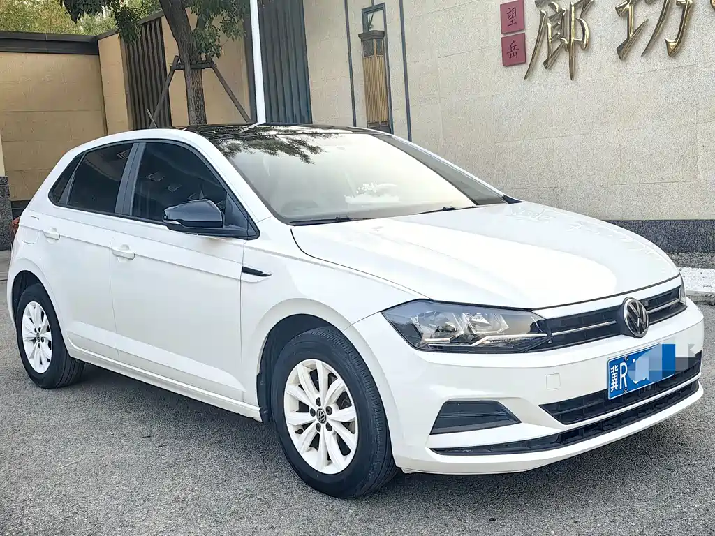 Volkswagen Polo — миниатюра 2