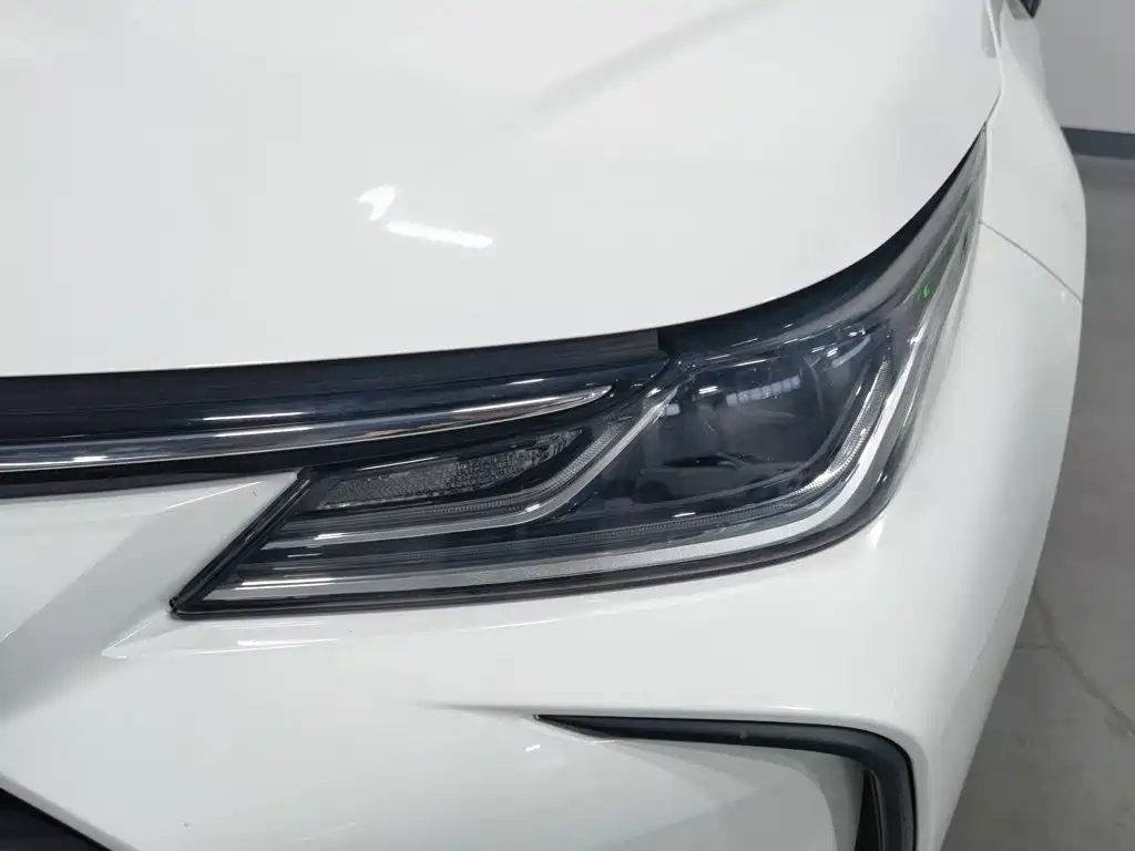 Toyota Corolla — миниатюра 7