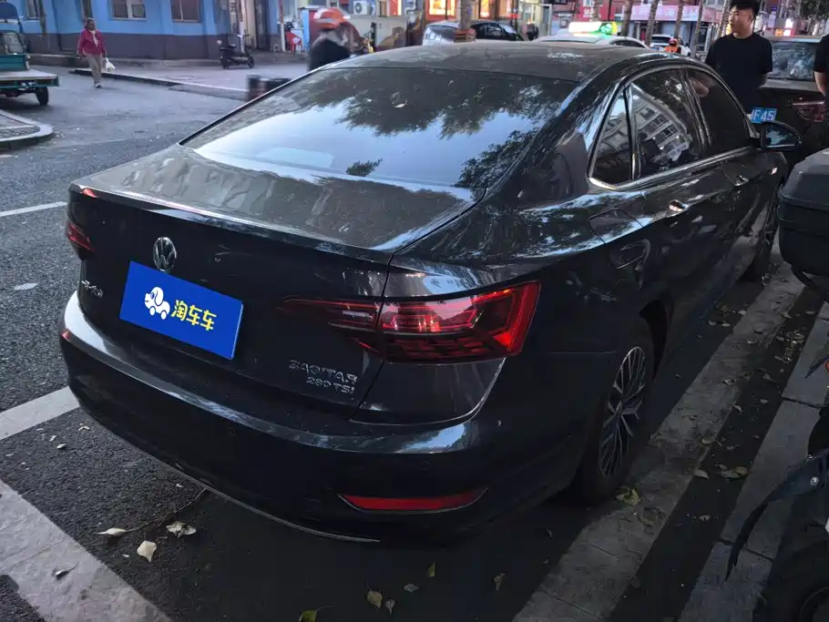 Volkswagen Sagitar — миниатюра 3