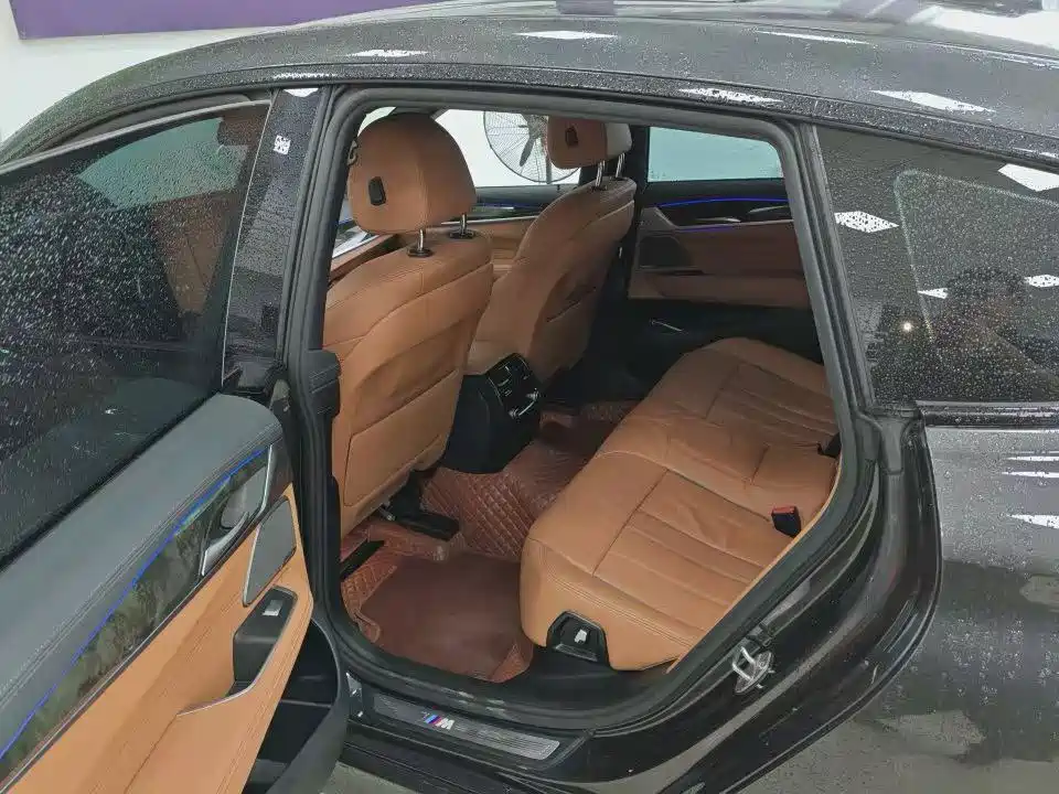 BMW 6 Series GT — миниатюра 3
