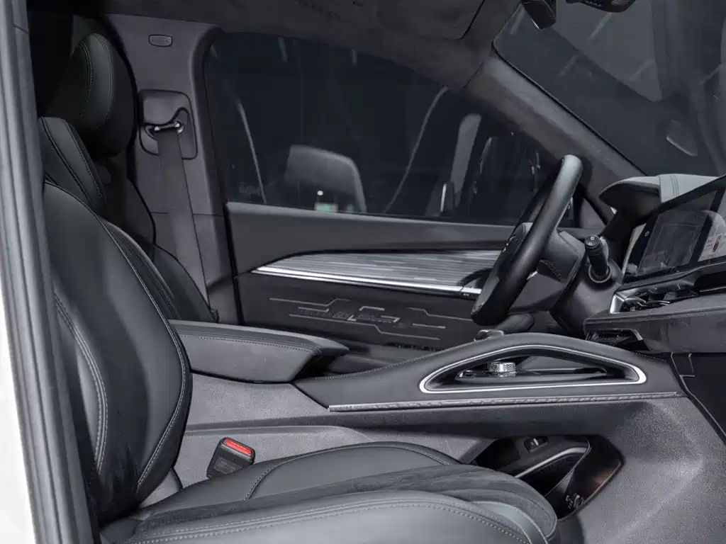 Geely Xingyue L — миниатюра 13