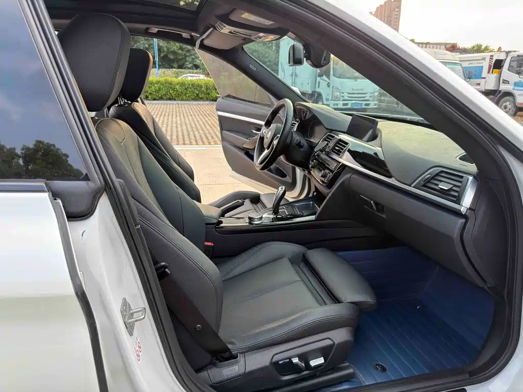BMW 3 Series GT — миниатюра 10