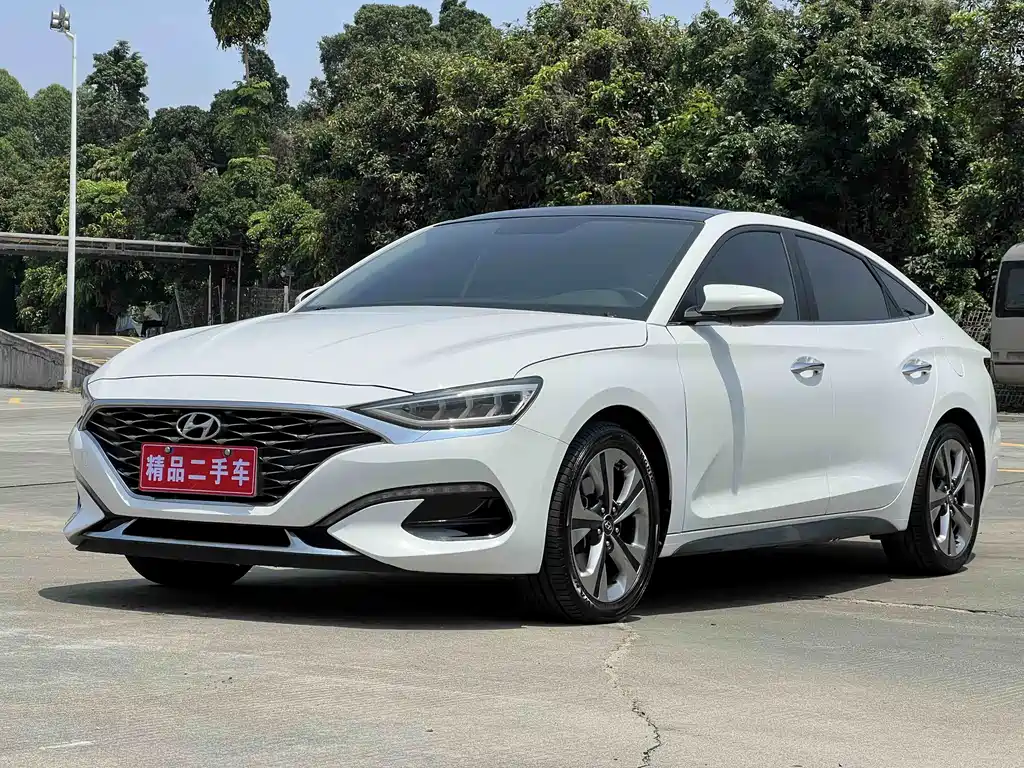 Купить Hyundai Fista