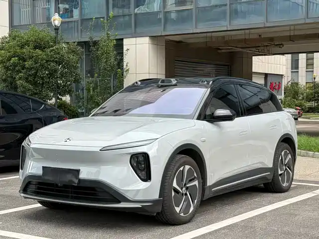 2024 Nio ES6