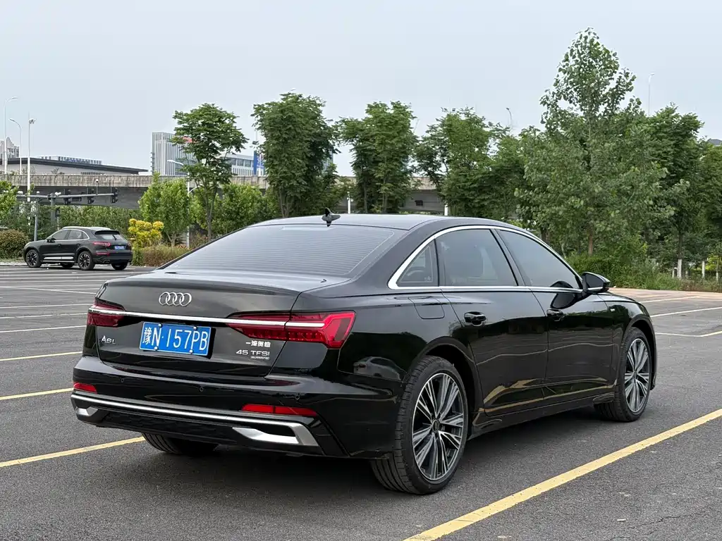 Audi A6L 2025 45 TFSI quattro