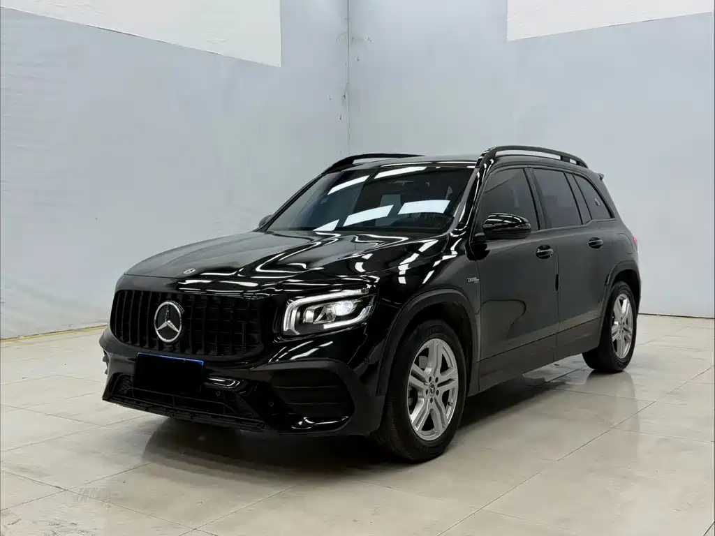 Купить Mercedes-Benz GLB