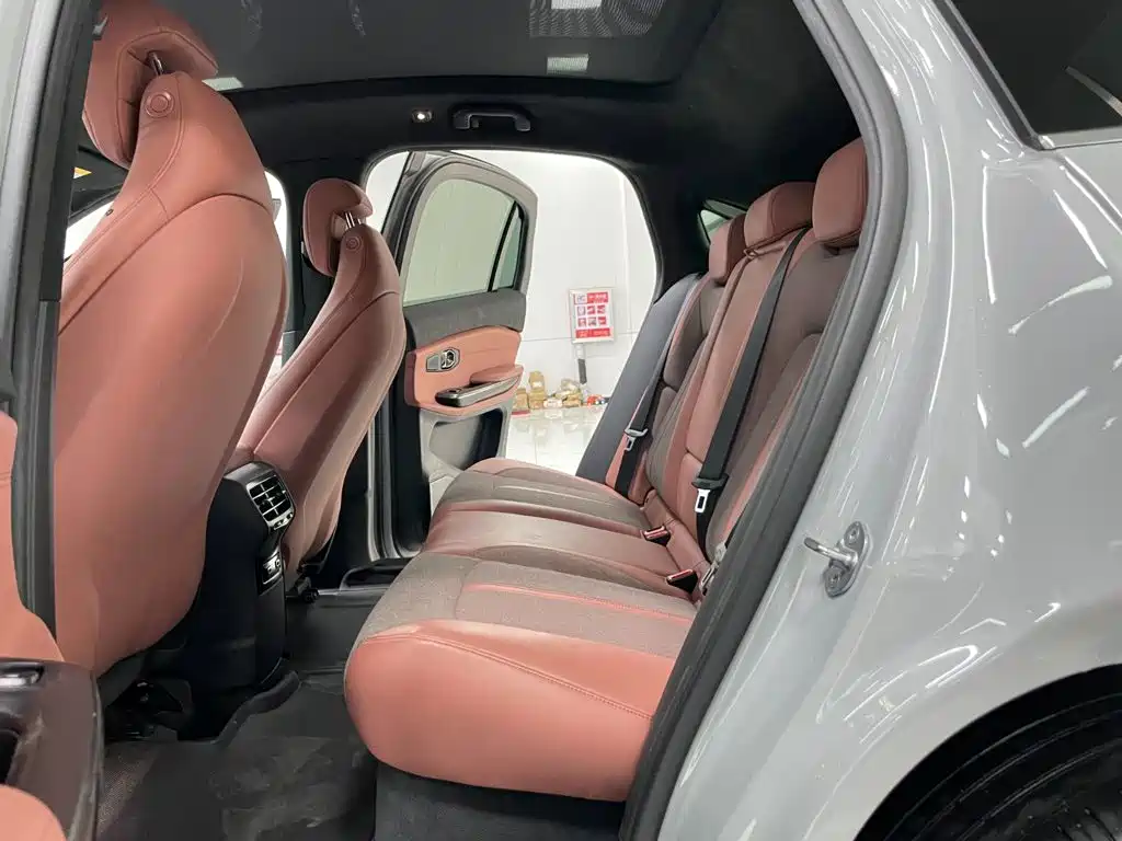 NIO EC6 — миниатюра 9