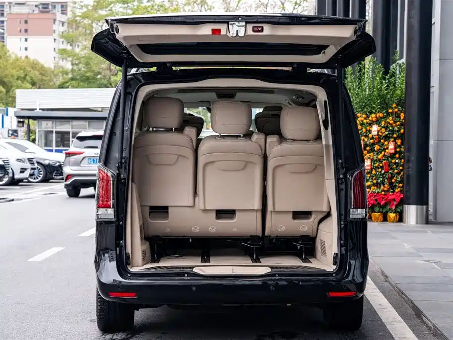 MERCEDES-BENZ V CLASS