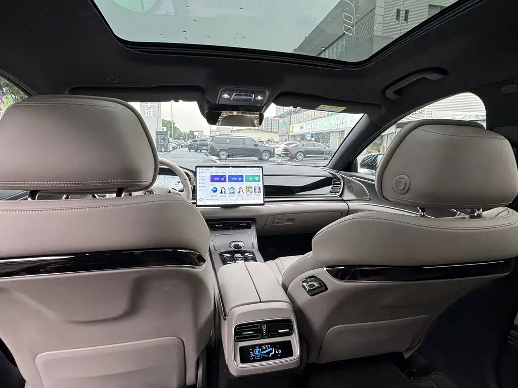 BYD Han — миниатюра 15