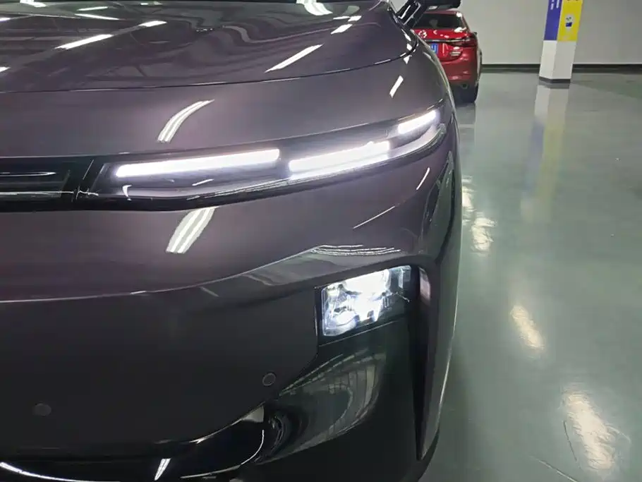 Leapmotor Leapmotor B10 — миниатюра 5