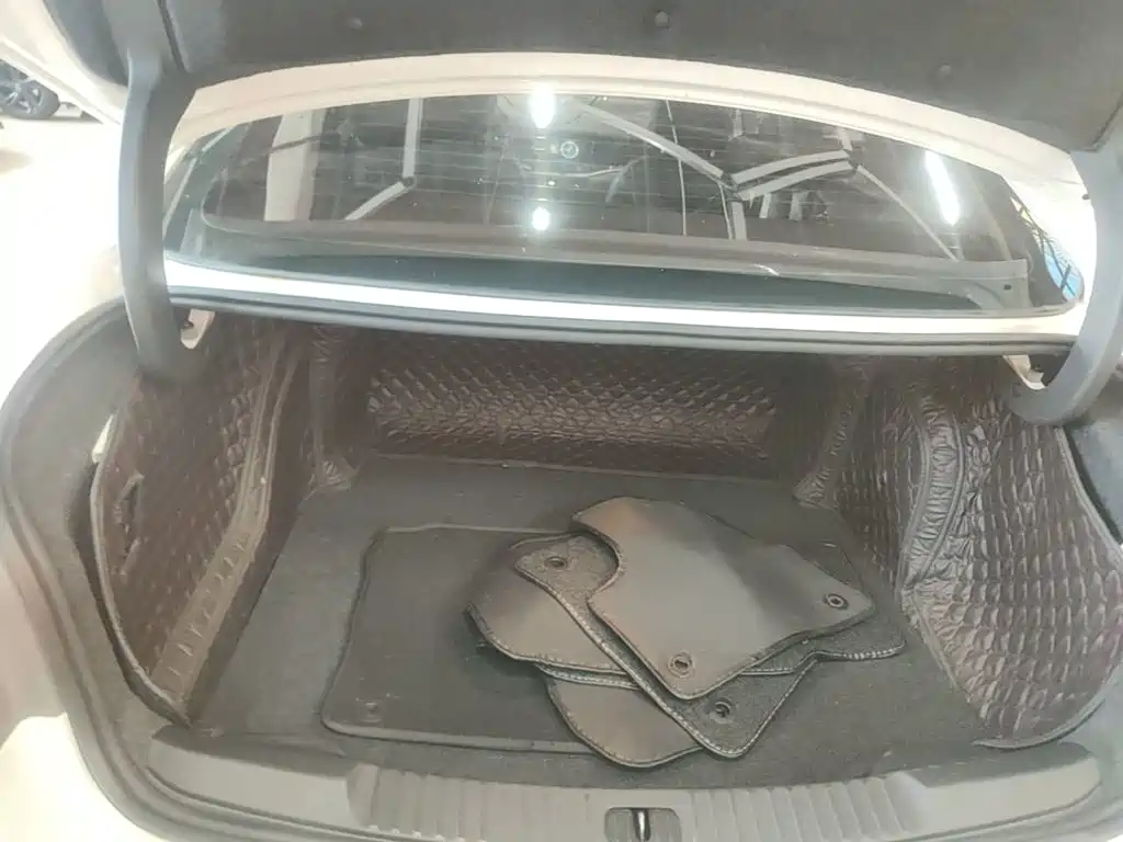 Buick Verano — миниатюра 19