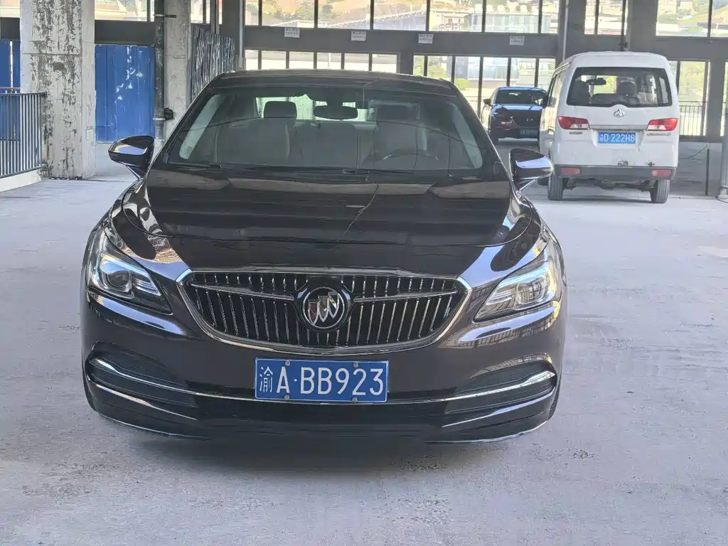 Buick LaCrosse — миниатюра 2