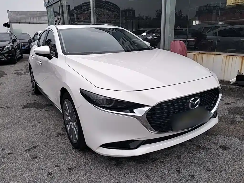 Mazda 3 Axela — миниатюра 4