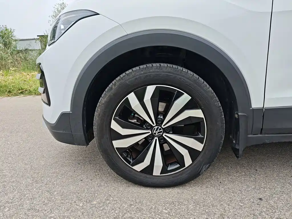 Volkswagen Tharu — миниатюра 23