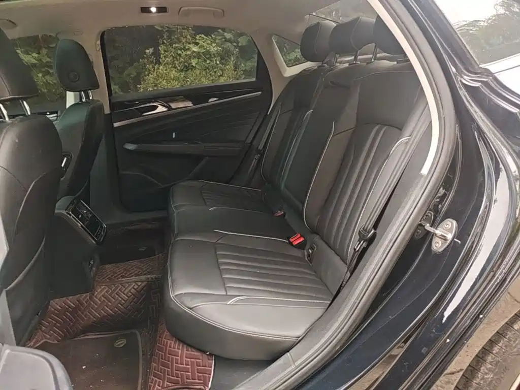 Volkswagen Passat — миниатюра 17