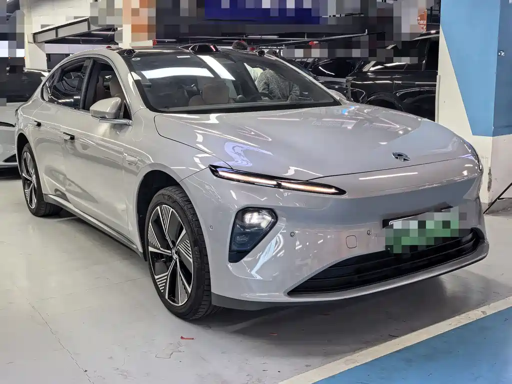 NIO NIO ET7