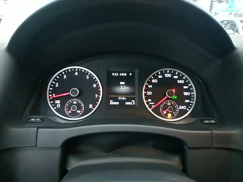 Volkswagen Tiguan — миниатюра 12