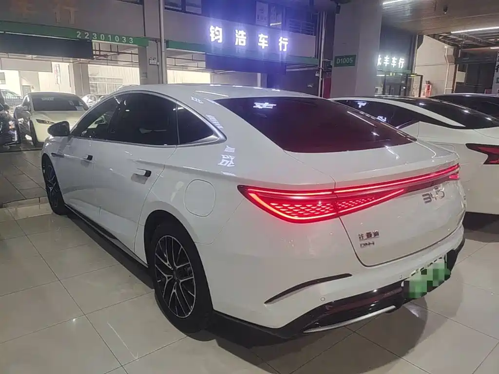 BYD Seal 2023 DM-i 1.5L 121km Luxury