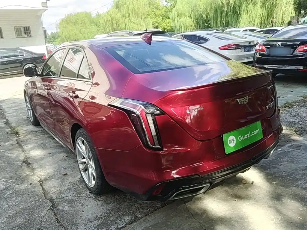 Cadillac CT4 — миниатюра 5