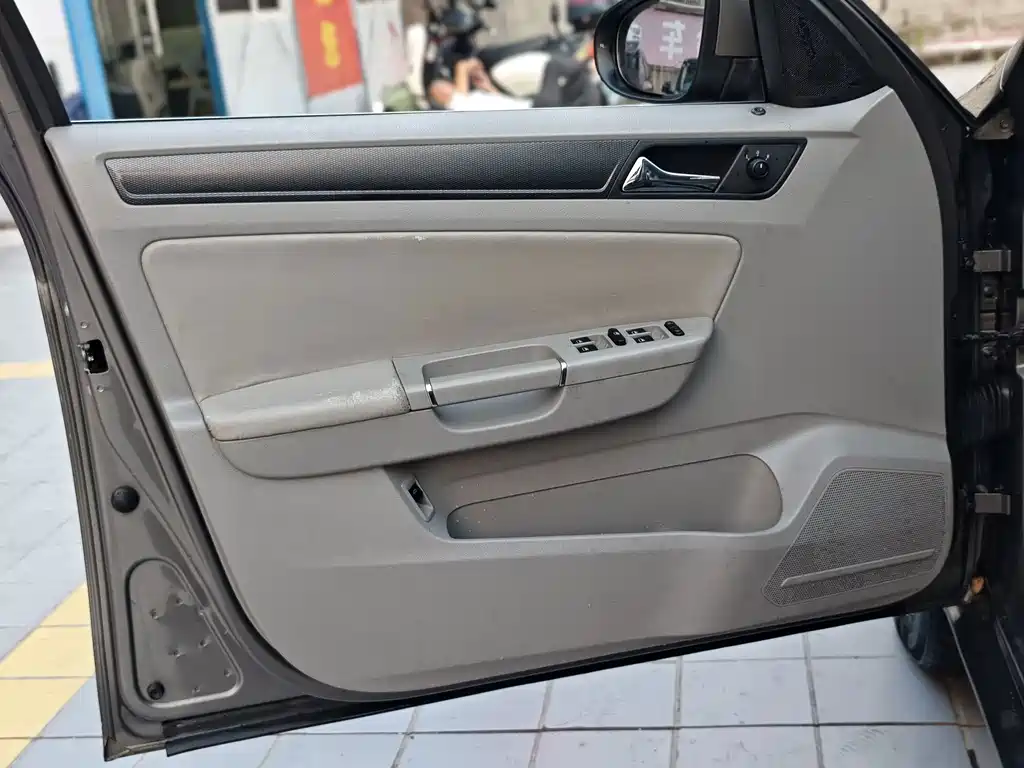 Volkswagen Bora — миниатюра 11