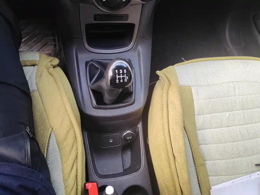 Ford Fiesta — миниатюра 16