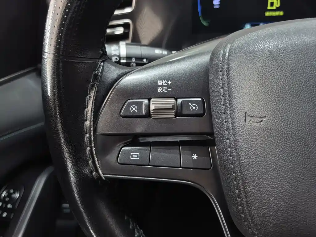BYD Qin L — миниатюра 8