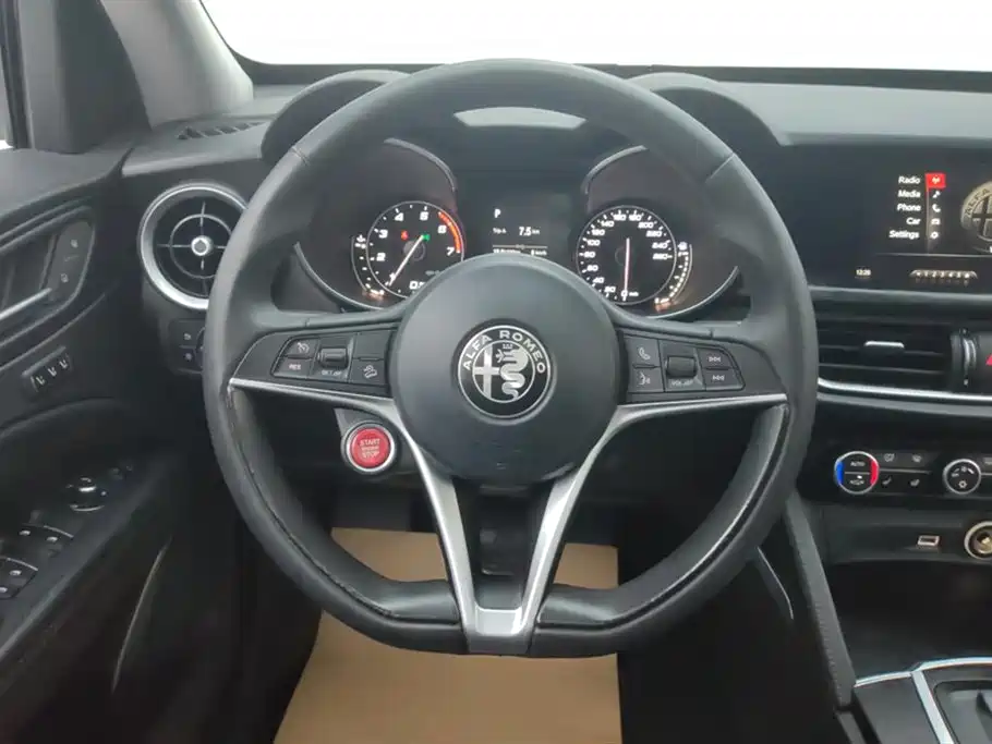 ALFA ROMEO STELVIO