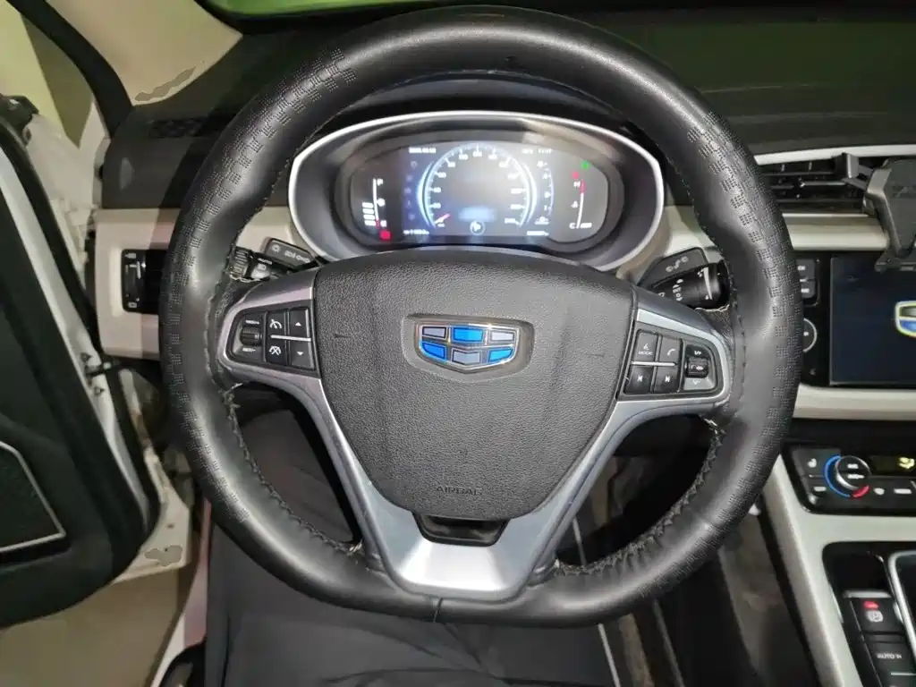 Geely Boyue — миниатюра 3