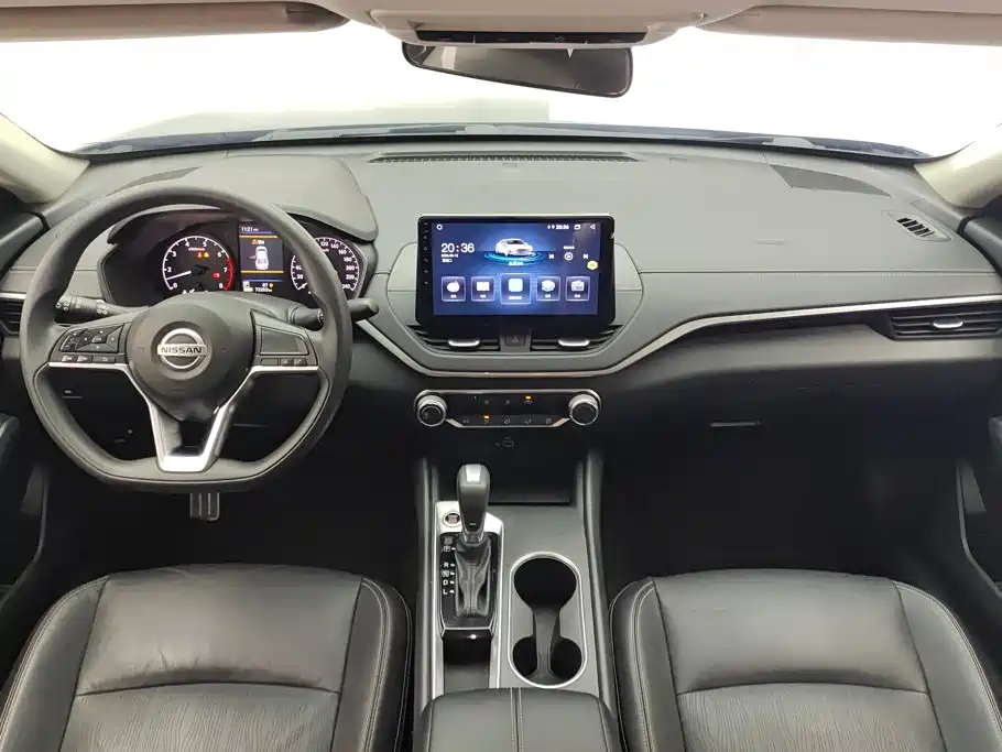 Nissan Teana — миниатюра 12