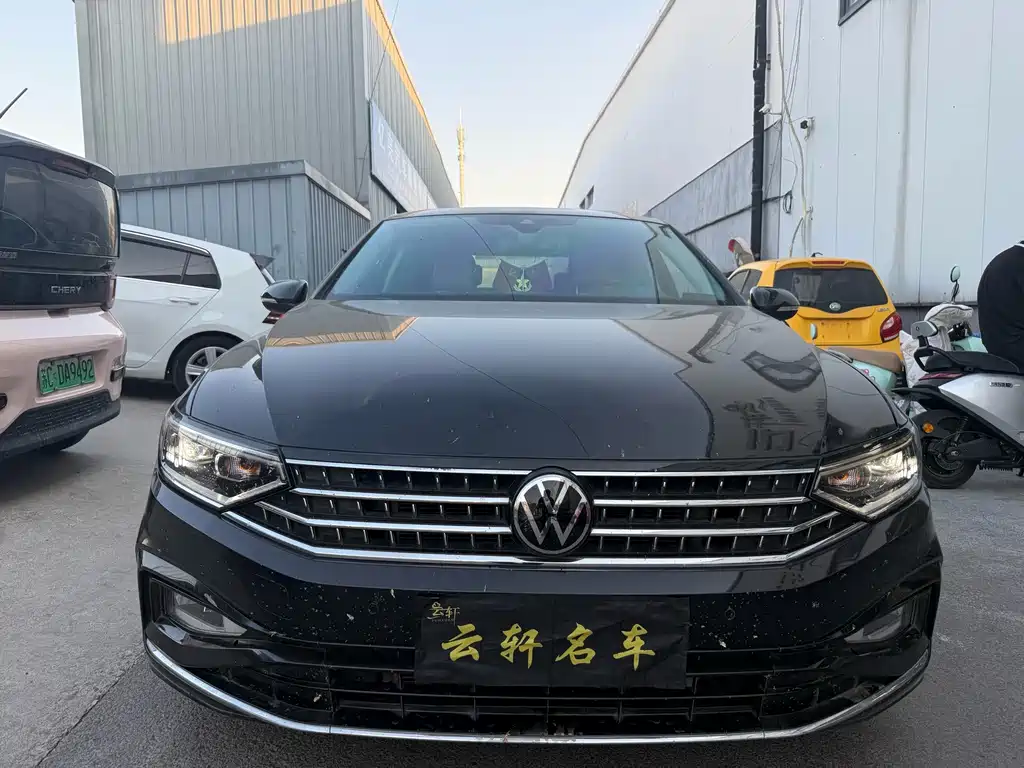 Volkswagen Magotan — миниатюра 2