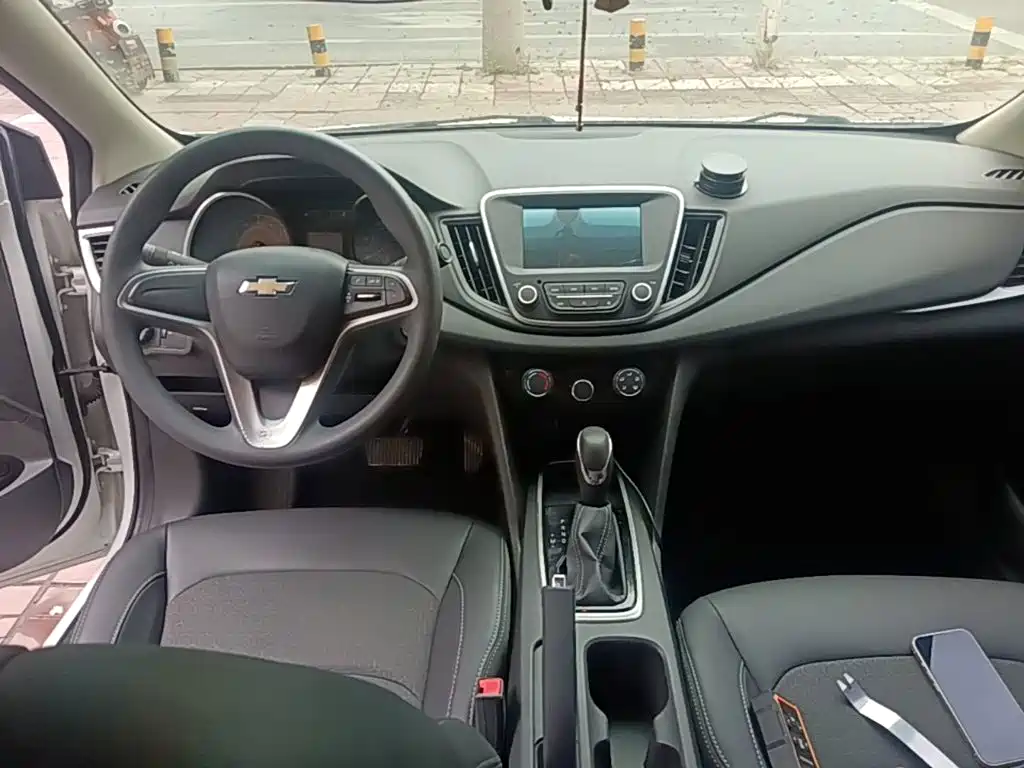 Chevrolet Cavalier — миниатюра 10