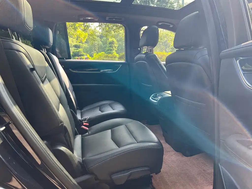 Cadillac XT6 — миниатюра 23