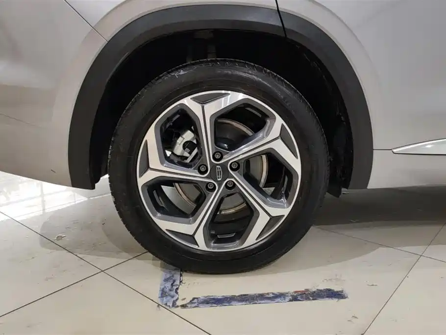 GEELY AUTOMOBILE XINGYUE L