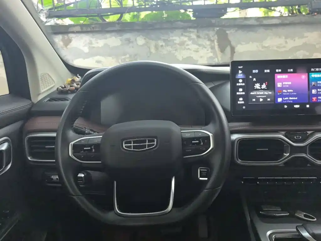 Geely Haoyue — миниатюра 3