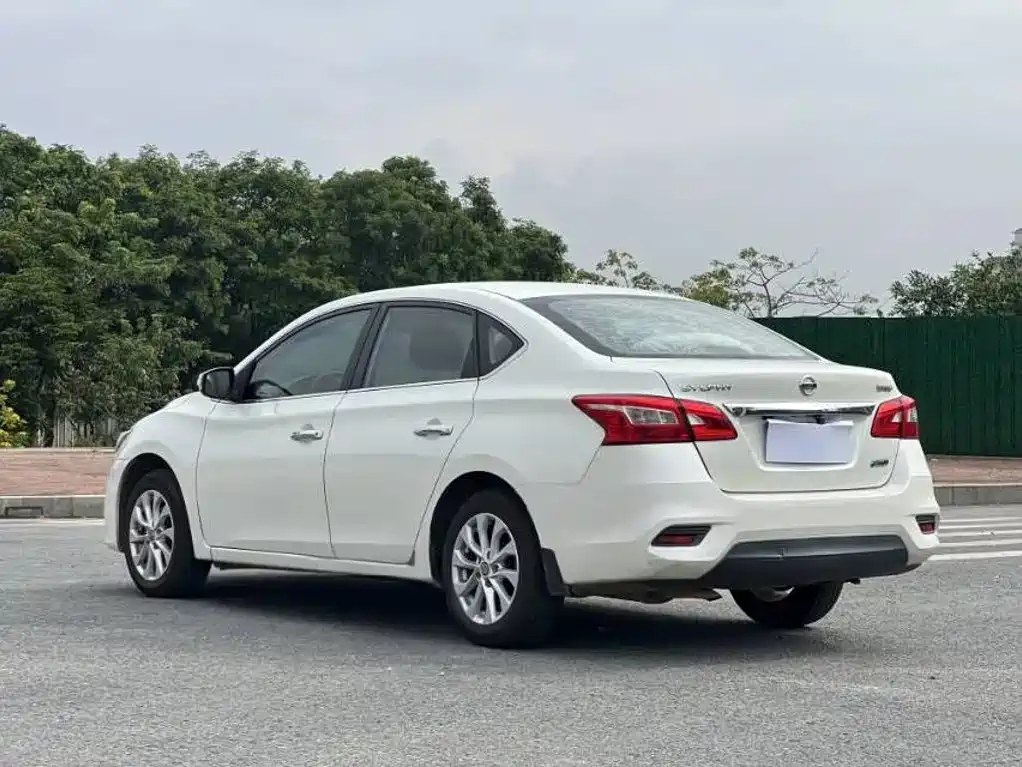 Nissan Sylphy — миниатюра 3