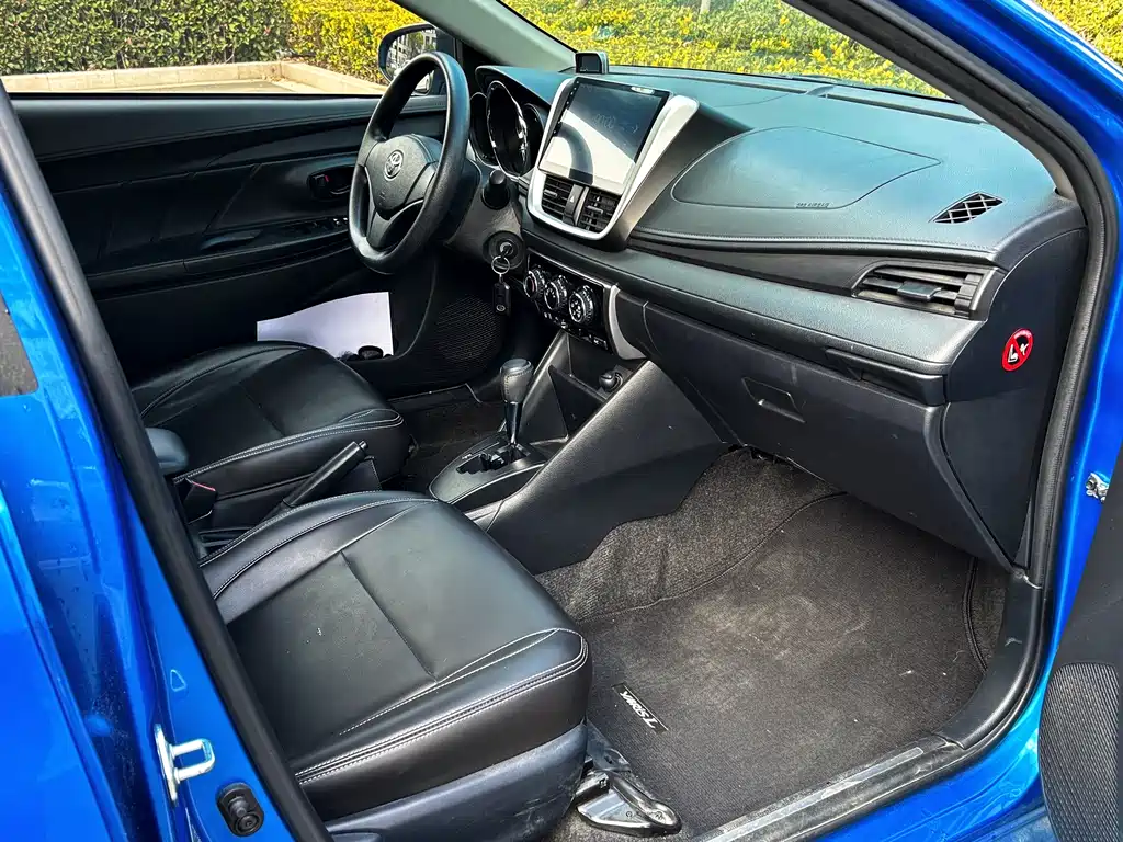 TOYOTA YARIS L ZHIXUAN