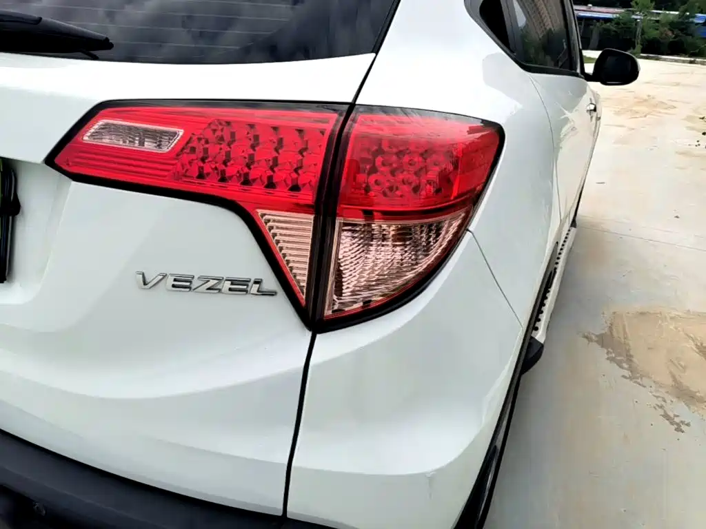 Honda Vezel — миниатюра 8