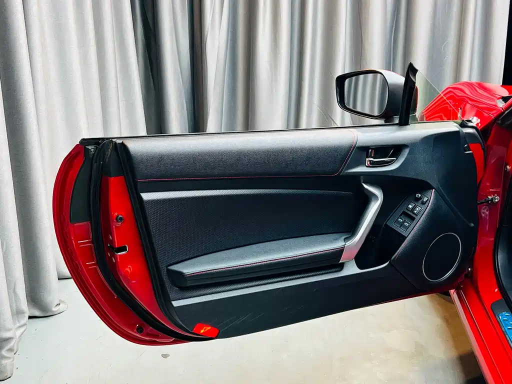 Toyota 86 — миниатюра 7