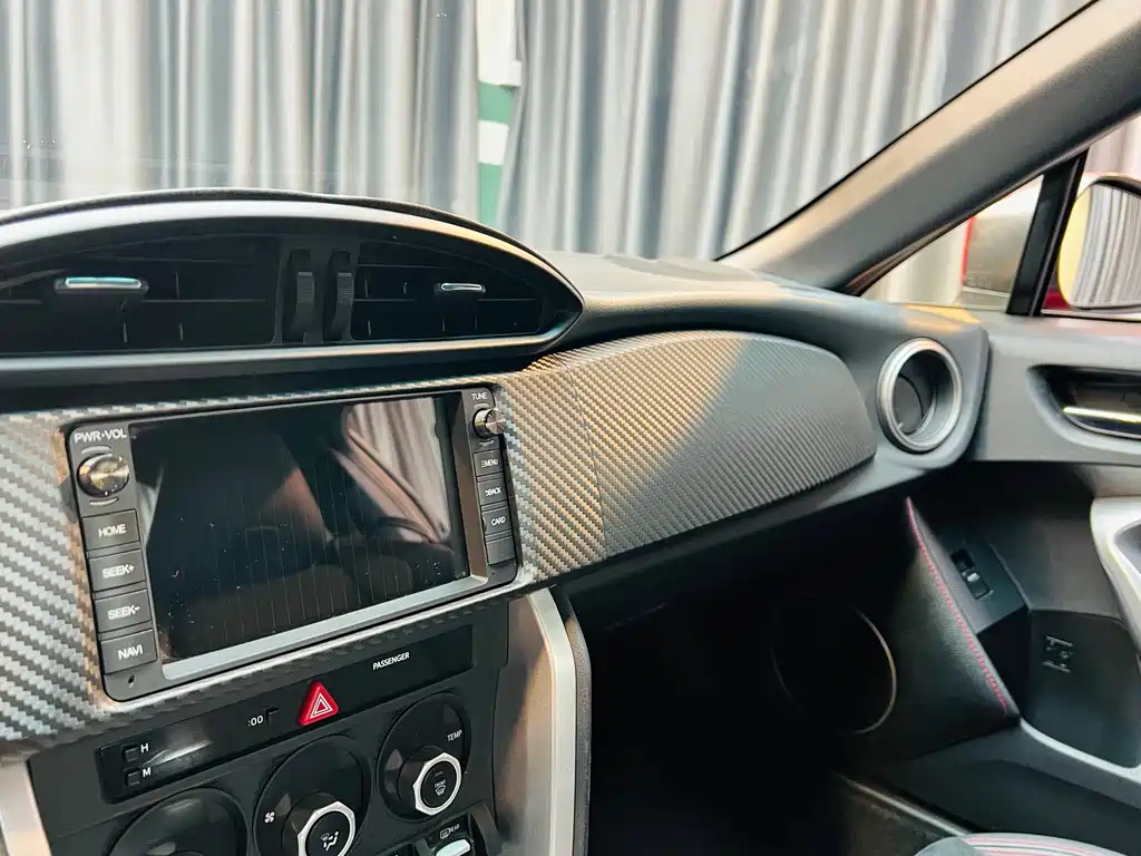 Toyota 86 — миниатюра 16