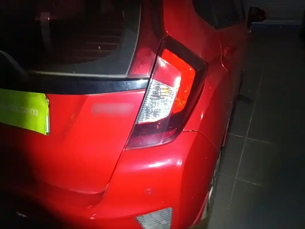 Honda Fit — миниатюра 8