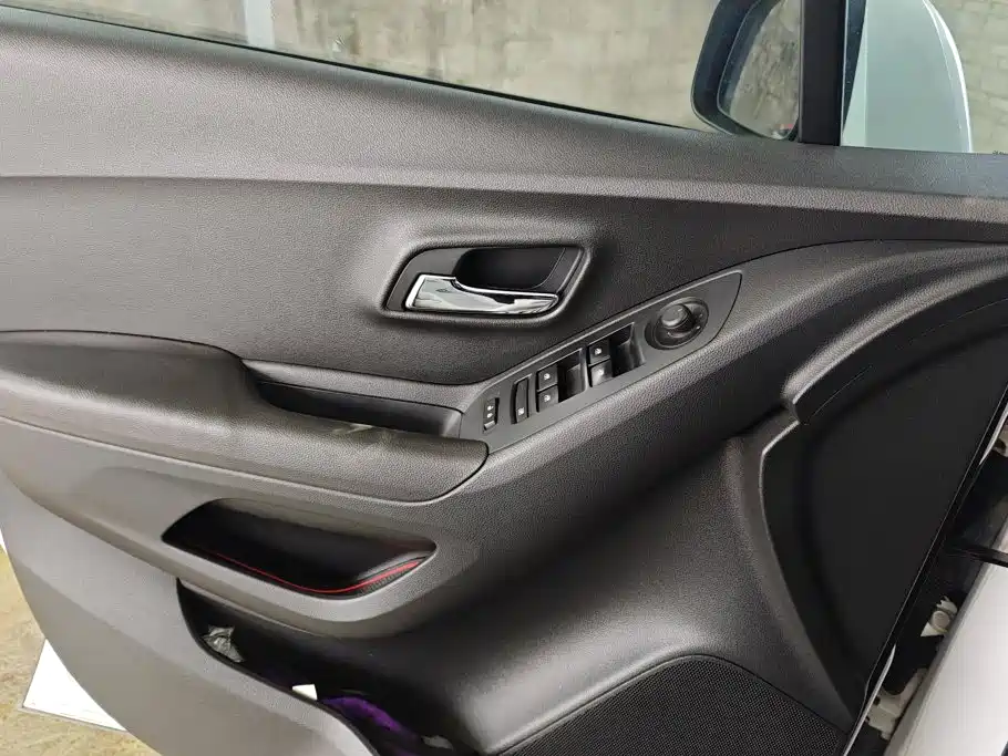 Chevrolet Trax — миниатюра 7